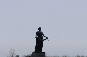 Новость профсоюза: ИСТОРИЯ ОДНА НА ВСЕХ